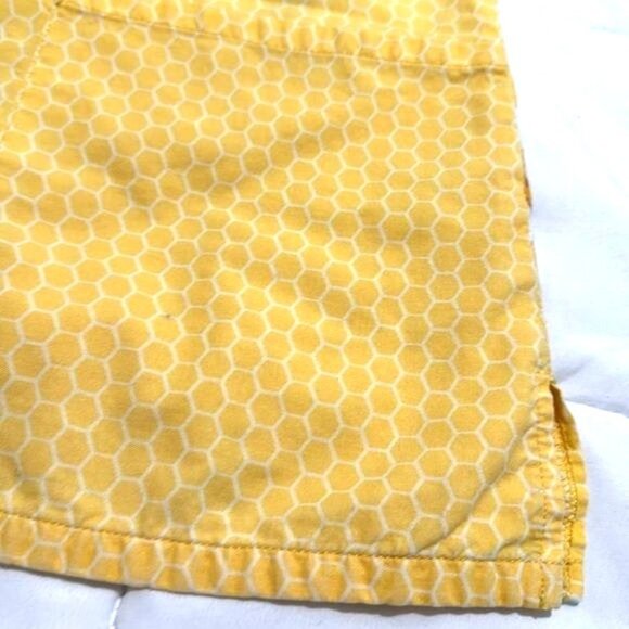 Disney Winnie The Pooh "Dont Forget To Smile Today" Yellow Scrub Top Medium - Picture 8 of 8